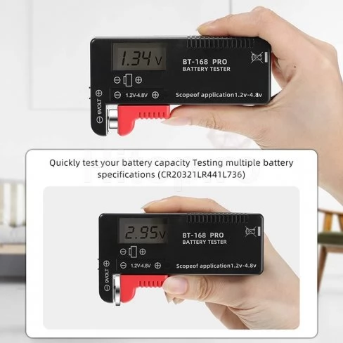 Tester digital universal pentru baterii