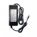 Încărcător baterie 67.2V/2A Conector 5.5mm/2.1mm
