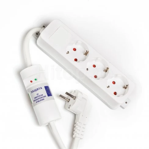 Priză de protecție la trăsnet 3x16A, 3 prize, cu cablu de 1,5 m